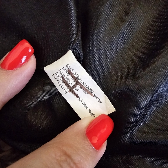 Girls Fancy Faux Fur Shoulder Cover Cape Shawl Fuzzy Crop Coat Size 2-4 Years - Picture 4 of 5